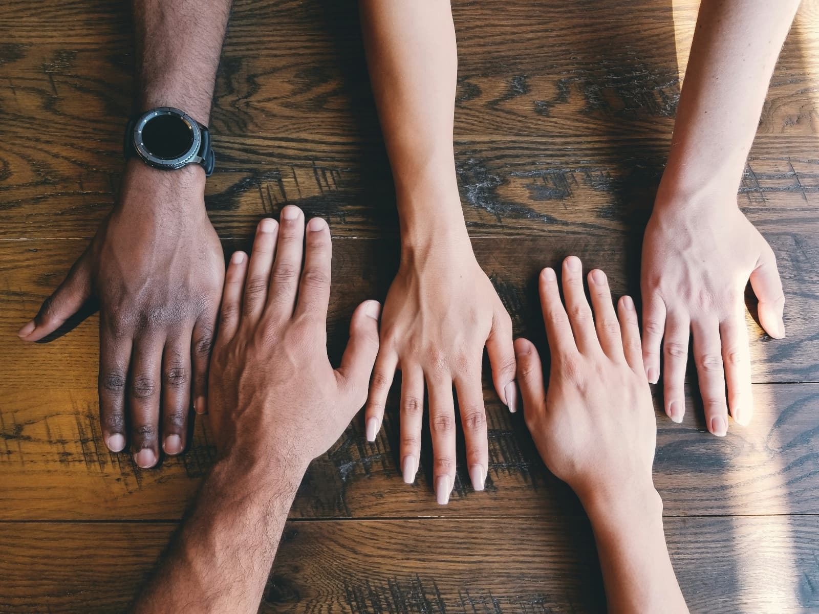 Cuatro Manos